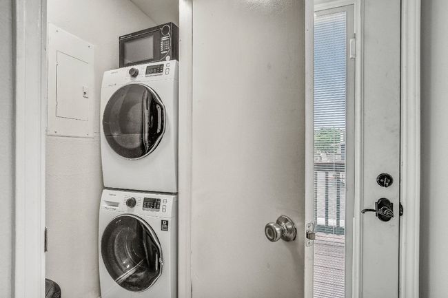APT-2022 - 2215 Post Rd, Condo with 1 bedrooms, 1 bathrooms and 1 parking in Austin TX | Image 15