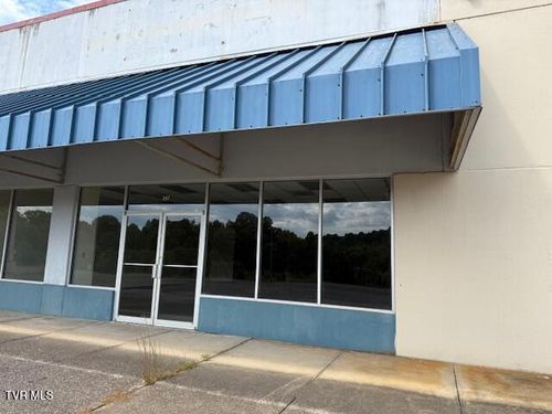 257-354 Shadowtown Rd, Blountville, TN, 37617-4322 | Card Image