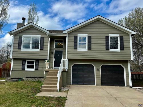 33124 W 87th Terr, De Soto, KS, 66018 | Card Image