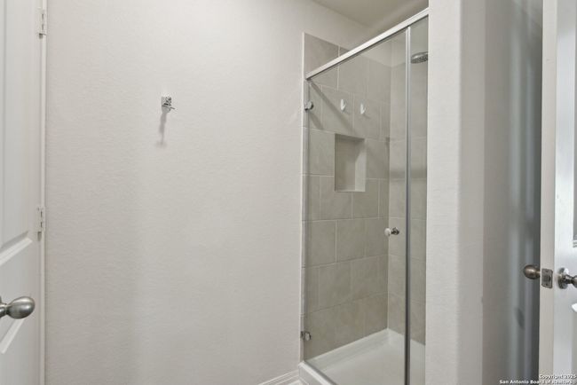 10947 Juliette Pass, House other with 4 bedrooms, 3 bathrooms and null parking in Converse TX | Image 30