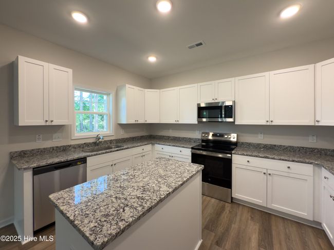 171 Traveller Way, House other with 4 bedrooms, 3 bathrooms and 2 parking in Raeford NC | Image 5