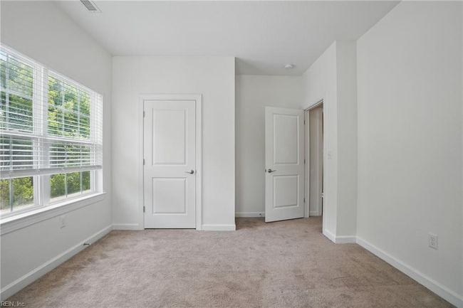 637 Middleton Way, House other with 5 bedrooms, 4 bathrooms and null parking in Chesapeake VA | Image 34