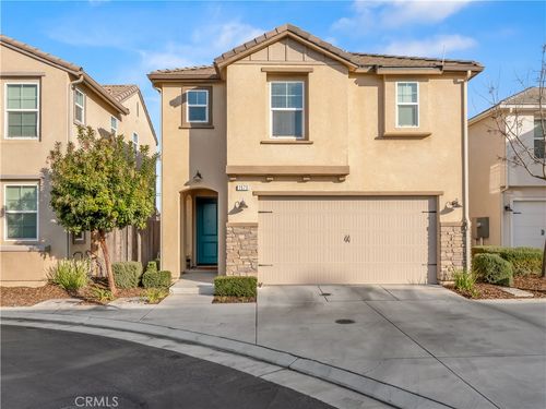 1573 Joy Dr, Clovis, CA, 93619-8086 | Card Image
