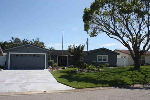 6924 15th Avenue N, St Petersburg, FL, 33710 | Card Image