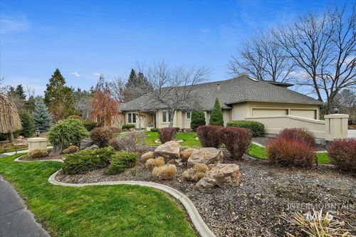 5280 N Lakemont Ln, Garden City, ID, 83714-1770 | Card Image