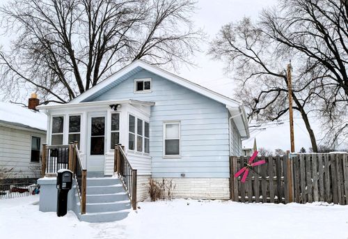 4635 Elizabeth St, Wayne, MI, 48184-2314 | Card Image