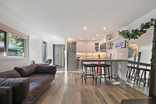 26-6800 Crabapple Dr, Whistler, BC, V8E0C5 | Card Image
