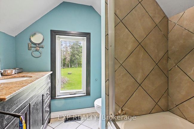 2182 Spring St, House other with 6 bedrooms, 2 bathrooms and 7 parking in Castleton ON | Image 18