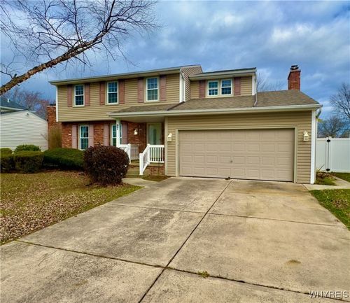 97 Driftwood Drive, Grand Island, NY, 14072 | Card Image