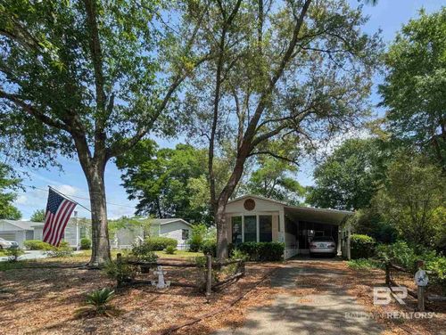 1558 Valencia Dr, Lillian, AL, 36549-5256 | Card Image
