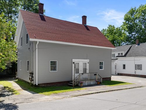 30 - 32 Granite Street, Rockland, ME, 04841 | Card Image