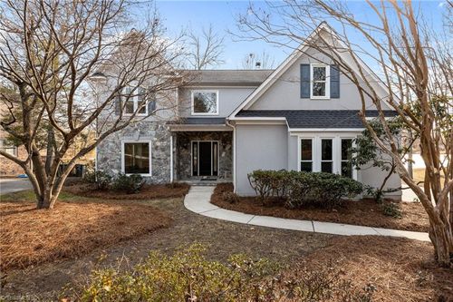 5305 Coveview Ct, Greensboro, NC, 27407-5828 | Card Image