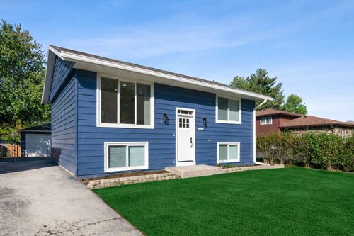 16822 91st Ave, Orland Hills, IL, 60487-6023 | Card Image