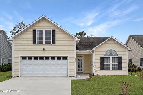 508 Azalea Dr, Hampstead, NC, 28443-8040 | Card Image