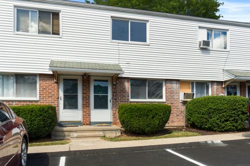 43 Linron Dr, Danbury, CT, 06810-6473 | Card Image