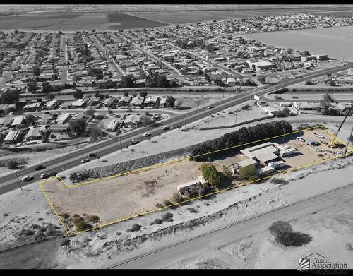 1063 N Main St, San Luis, AZ, 85336-0661 | Card Image