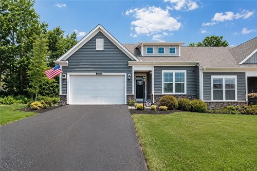 3003 Audrey Dr, Greensburg, PA, 15601-4911 | Card Image