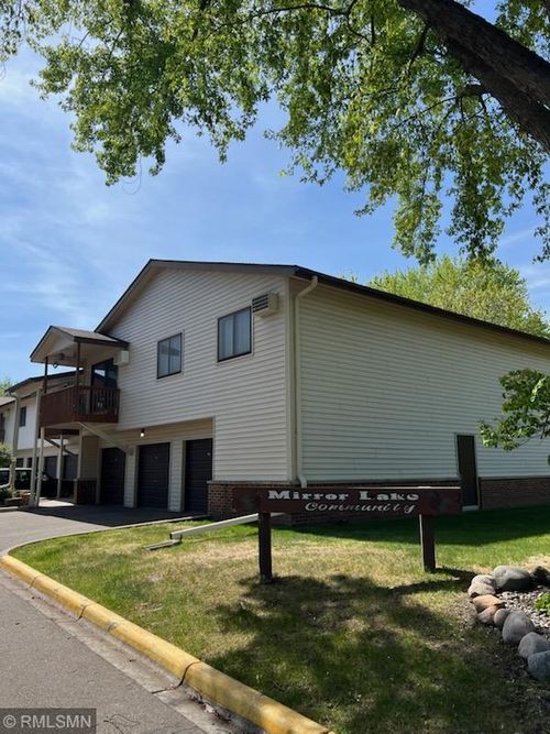 102-4004 Foss Rd, Saint Anthony, MN, 55421-4590 | Card Image