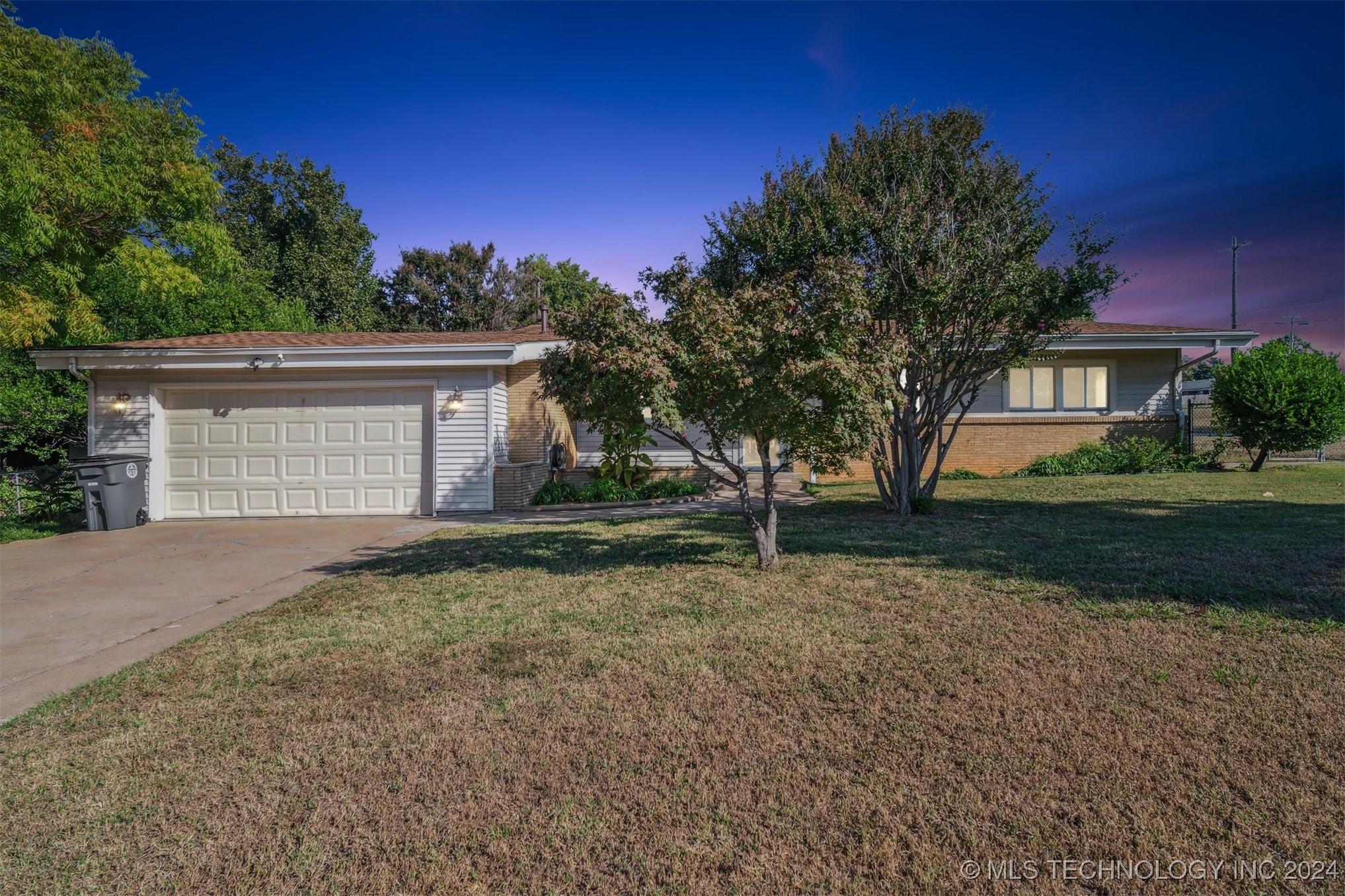24th St, Tulsa, OK 74114