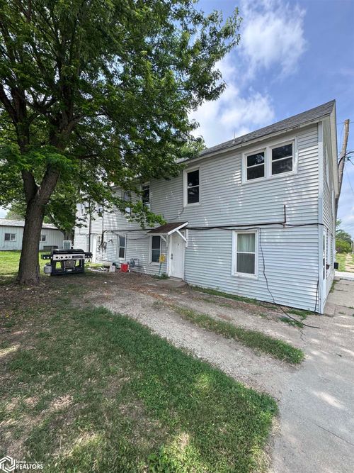 214 W Jefferson St, Osceola, IA, 50213-1268 | Card Image