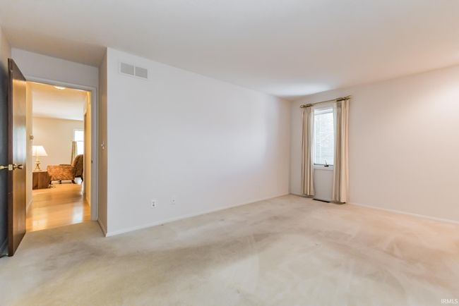 UNIT-10 - 3400 W Riggin Rd, Condo with 2 bedrooms, 2 bathrooms and null parking in Muncie IN | Image 19
