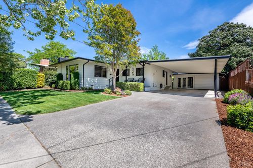 636 Bobelaine Dr, Santa Rosa, CA, 95405-6605 | Card Image