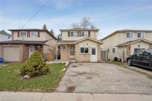 62 Corbett Dr, Barrie, ON, L4M5V2 | Card Image