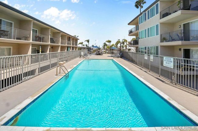 APT-122 - 1021 Scott St, Condo with 0 bedrooms, 1 bathrooms and 1 parking in San Diego CA | Image 24
