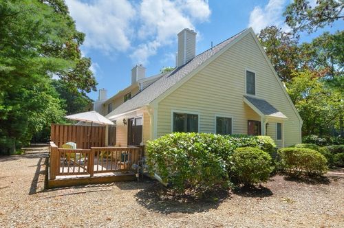 77l-77 Shellback Way, Mashpee, MA, 02649 | Card Image