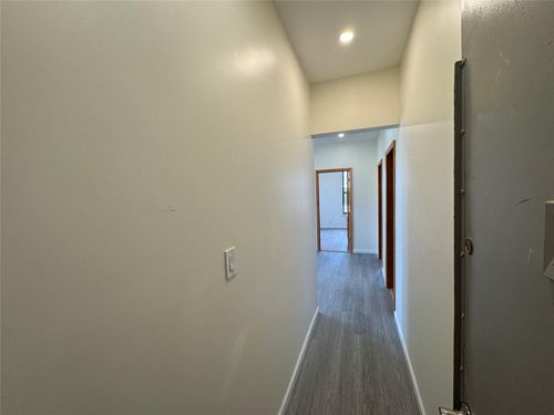 3r-66 60th St, Ridgewood, NY, 11385-4502 | Card Image