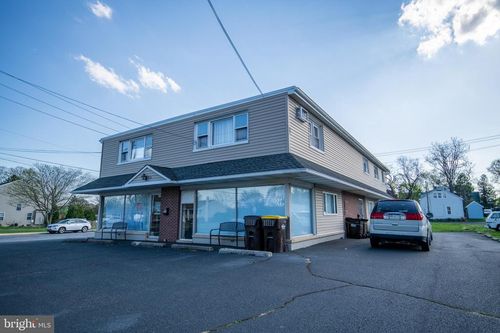 334 Washington St, EAST GREENVILLE, PA, 18041-1341 | Card Image