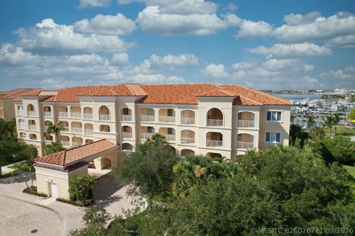 204-34 Harbour Isle Dr W, Fort Pierce, FL, 34949-2786 | Card Image