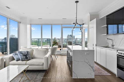 901-6 Parkwood Ave, Toronto, ON, M4V0A3 | Card Image