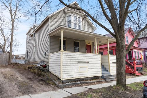 6-8 Decatur Street, Burlington, VT, 05401 | Card Image