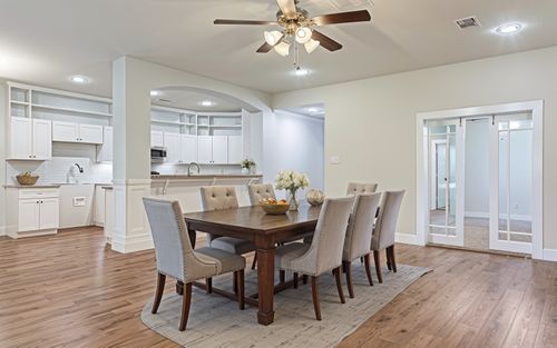 531 Griffin St, Lancaster, TX, 75146-2327 | Card Image