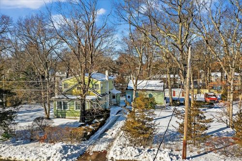 175 Main Ave, Mastic, NY, 11950-4005 | Card Image