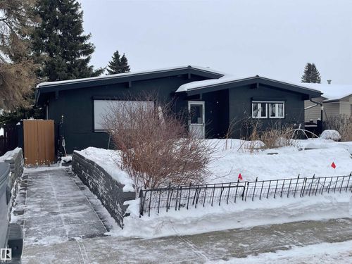 10807 31 St Nw, Edmonton, AB, T5W1W6 | Card Image