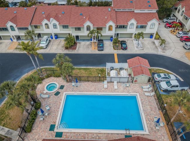2353 Hanover Dr, Townhouse with 2 bedrooms, 2 bathrooms and null parking in DUNEDIN FL | Image 84