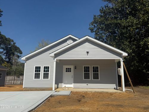 214 Pearl St, Clinton, NC, 28328-2838 | Card Image