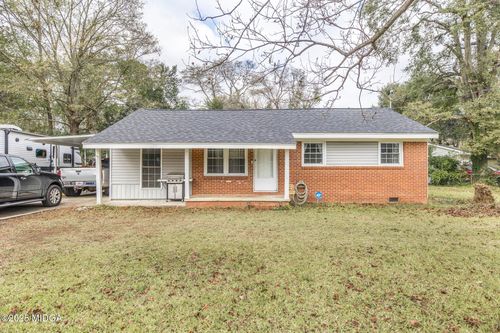 100 Ravenwood Way, Warner Robins, GA, 31093-2217 | Card Image