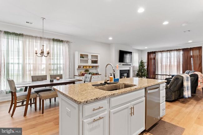 1311 Arlington Way, Townhouse with 3 bedrooms, 3 bathrooms and null parking in MECHANICSBURG PA | Image 8
