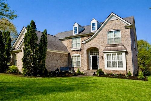 3006 Coral Bell Ln, Franklin, TN, 37067-8658 | Card Image