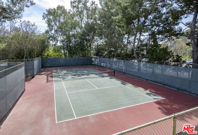 38 Sea Island Dr, Condo with 2 bedrooms, 2 bathrooms and 2 parking in Newport Beach CA | Image 27