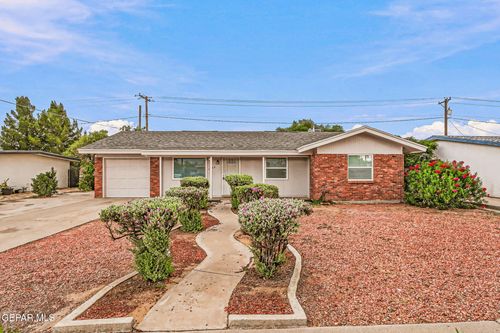 4609 Skylark Way, El Paso, TX, 79922-1830 | Card Image