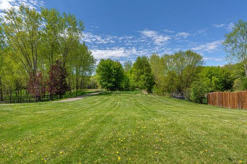 19799 Embers Ave, Farmington, MN, 55024-7361 | Card Image