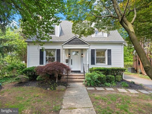 65 Kendall Blvd, OAKLYN, NJ, 08107-1511 | Card Image
