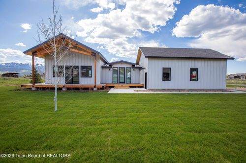 85 Columbine St, Alpine, WY, 83128 | Card Image