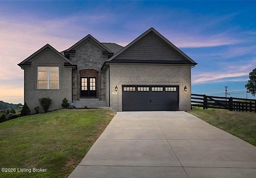 153 Trystan Ct, Shepherdsville, KY, 40165-9812 | Card Image