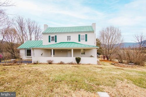 57 Waterhouse Ln, BENTONVILLE, VA, 22610-2692 | Card Image