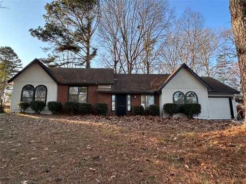3821 River Rd, Ellenwood, GA, 30294-1348 | Card Image